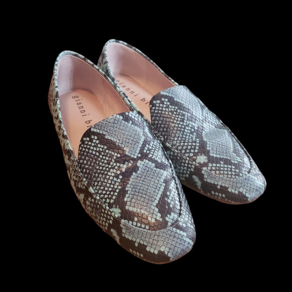 Gianni Bini Blue Snake Skin Loafers size 7 - Picture 3 of 6